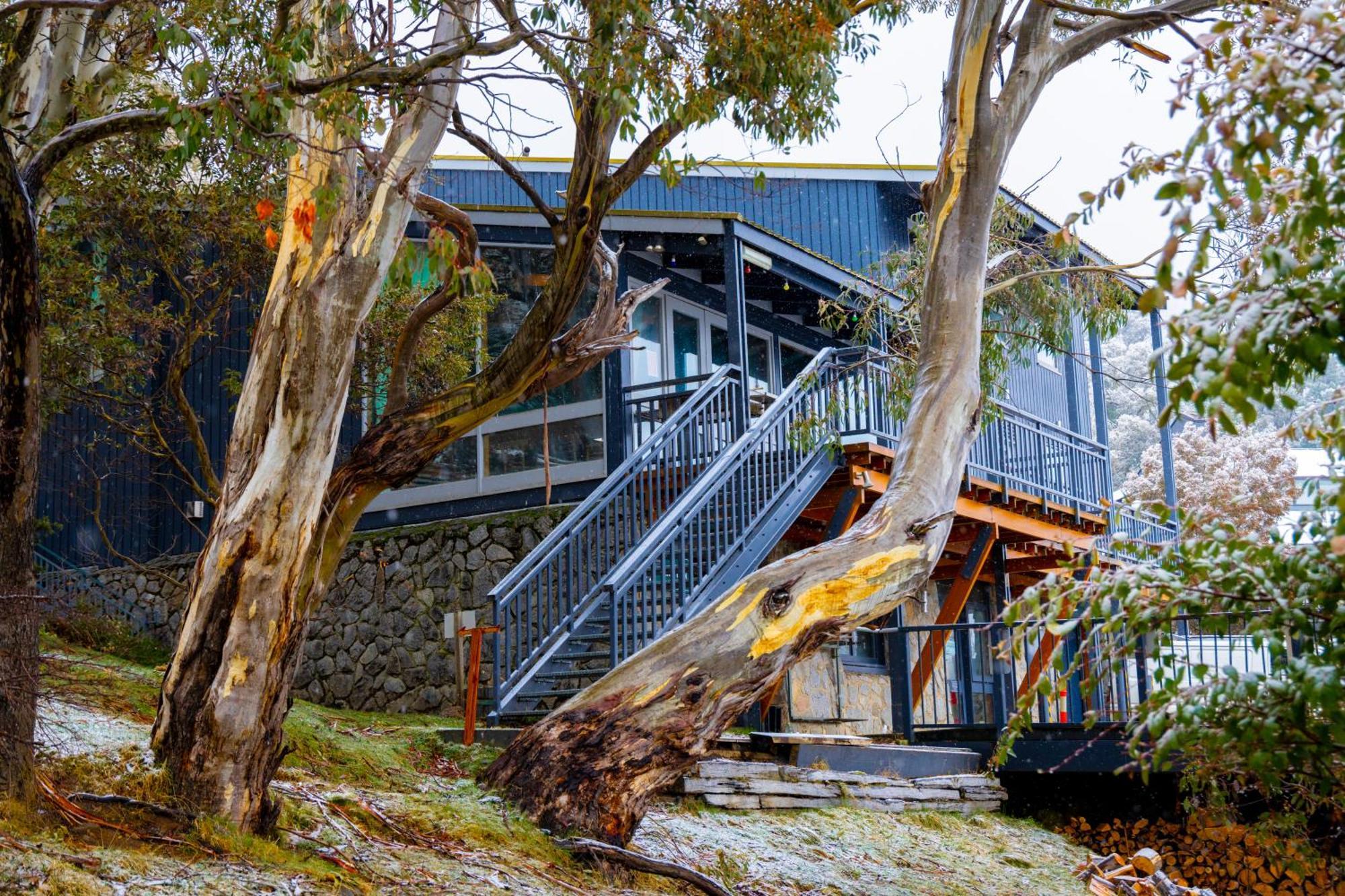 Yha Thredbo Hostel Exterior photo